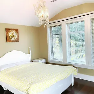 https://mageeno1.vancouver-hotels-bc.net